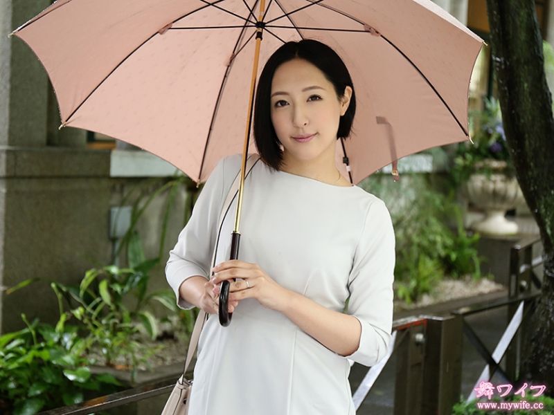 
							跳舞人妻 上原友里 1 292MY-772
						
