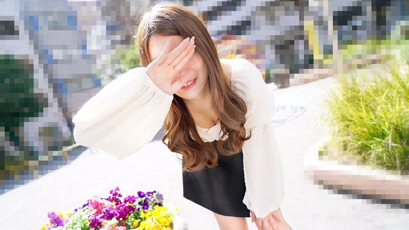 
							身材出眾!淫蕩過頭擅長撒嬌的極上素人妹子 山岸露娜 10musume_110723_01
						